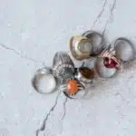 frases para vender anillos para hombres
