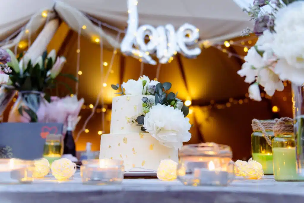 Frases para vender pasteles de boda
